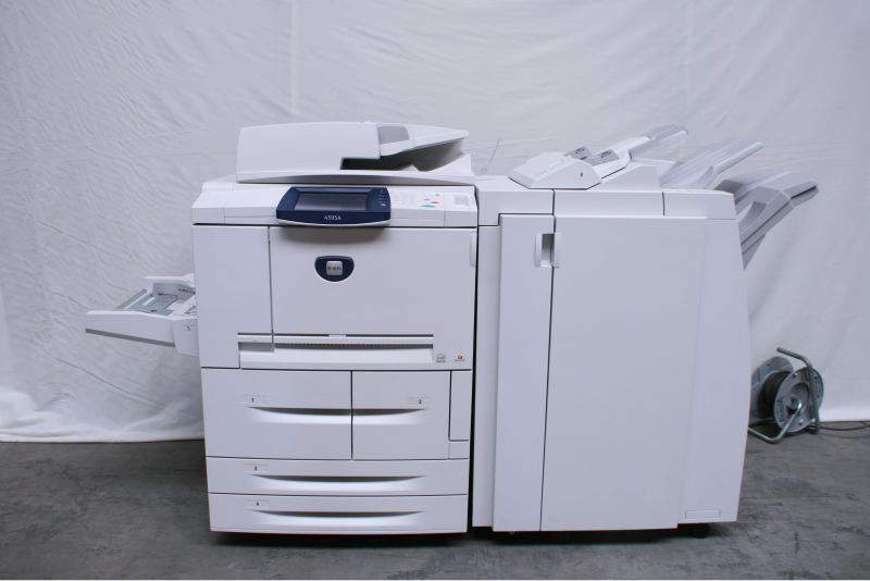 Máy photo Xerox 4110